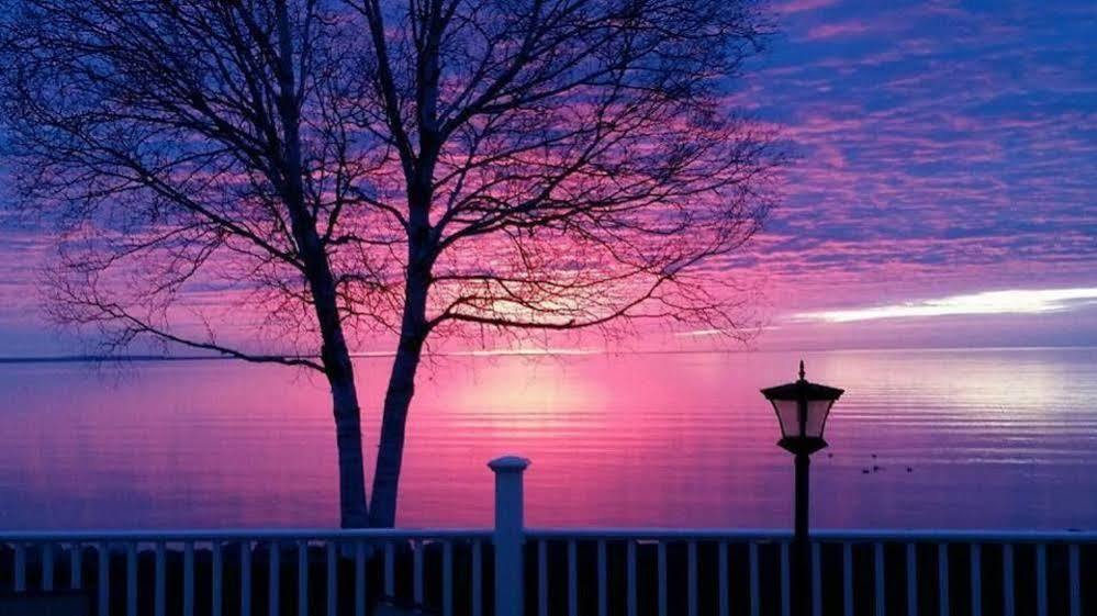 Baymont By Wyndham St. Ignace Lakefront Екстериор снимка